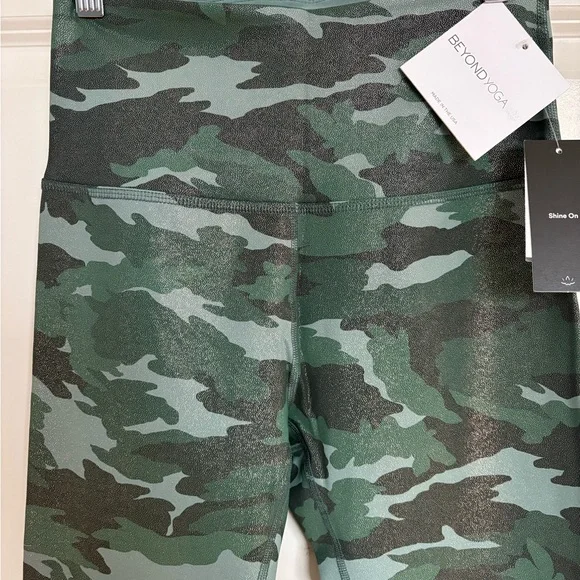 Beyond Yoga Powershine - Picture 3 of 3